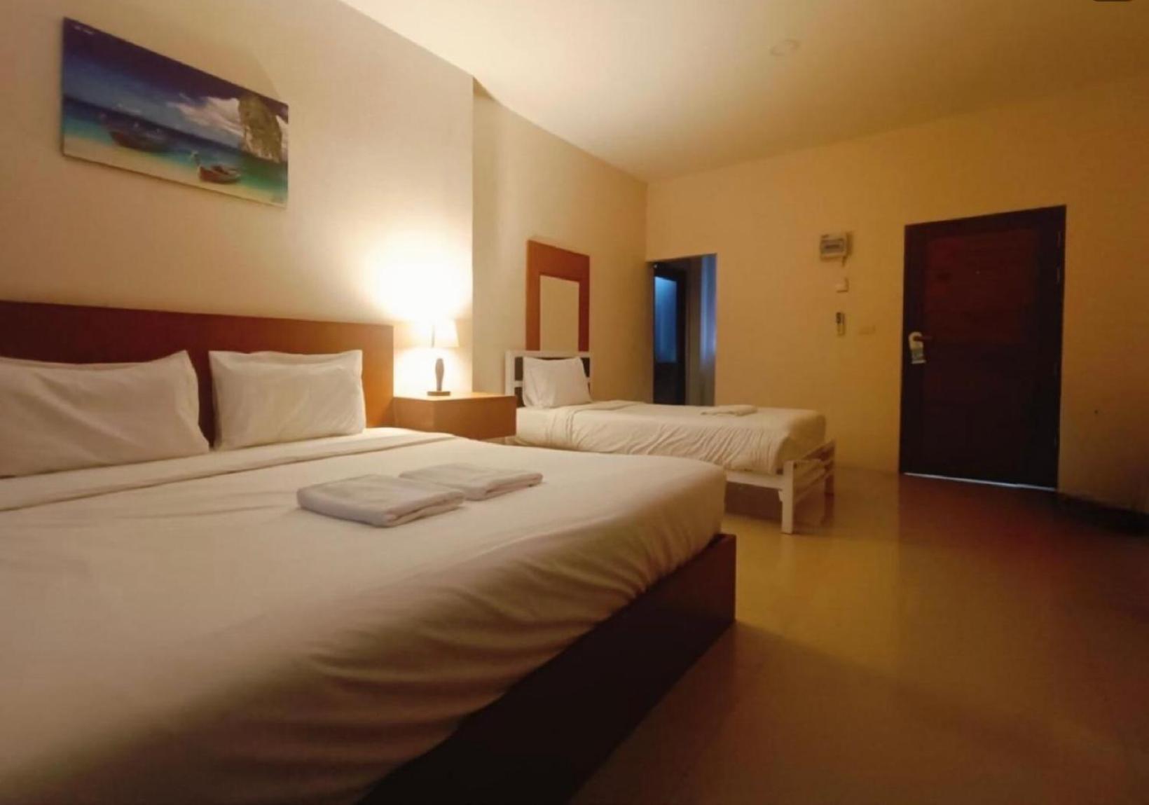 Sj House Hotel Aonang Ban Khlong Haeng Exterior photo